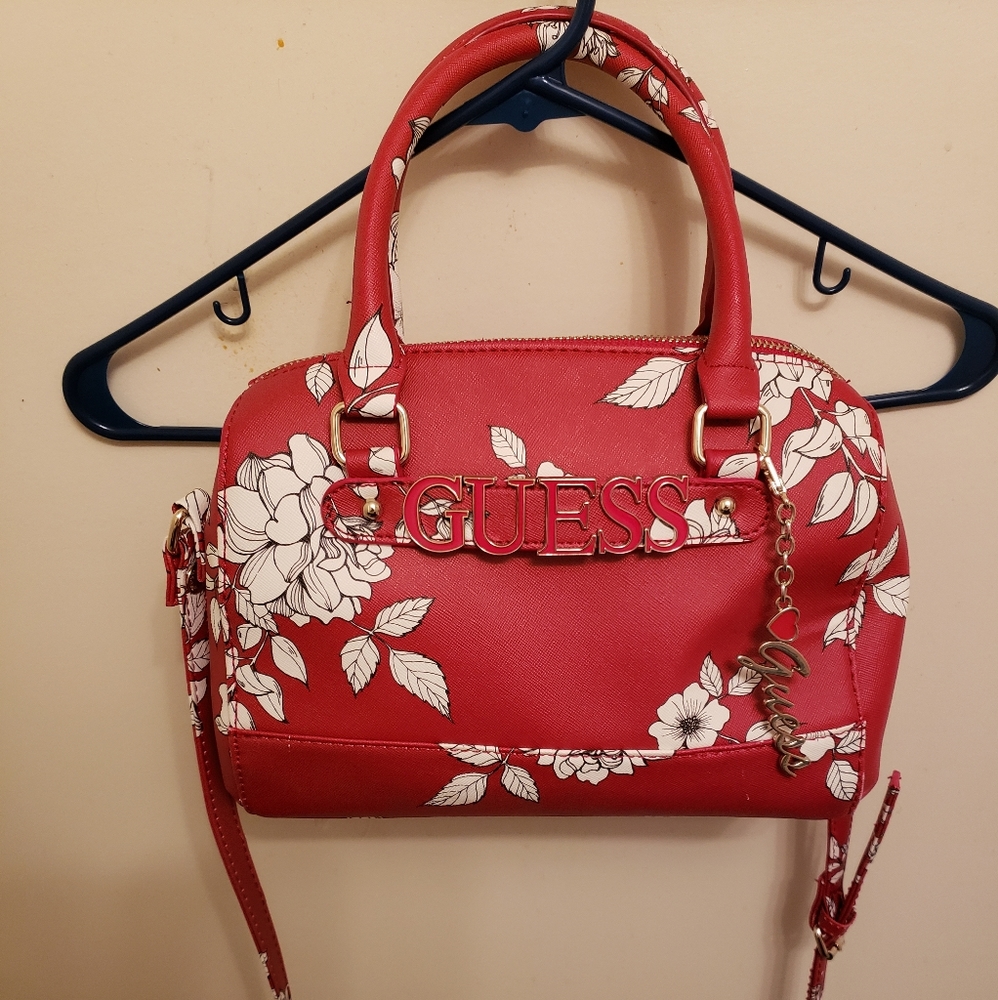 Guess bag - Picture 1 of 1